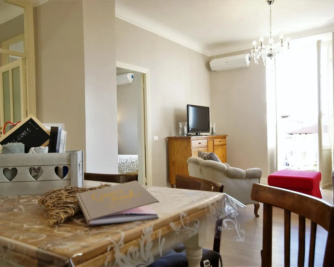 Da Claudia Holiday home Sanremo Italy